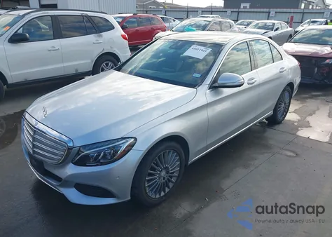 2015 Mercedes-Benz C 300 Luxury 4Matic from USA, damaged, VIN 55SWF4KB2FU020984